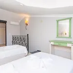 Elmas Paradise 别墅 达利安